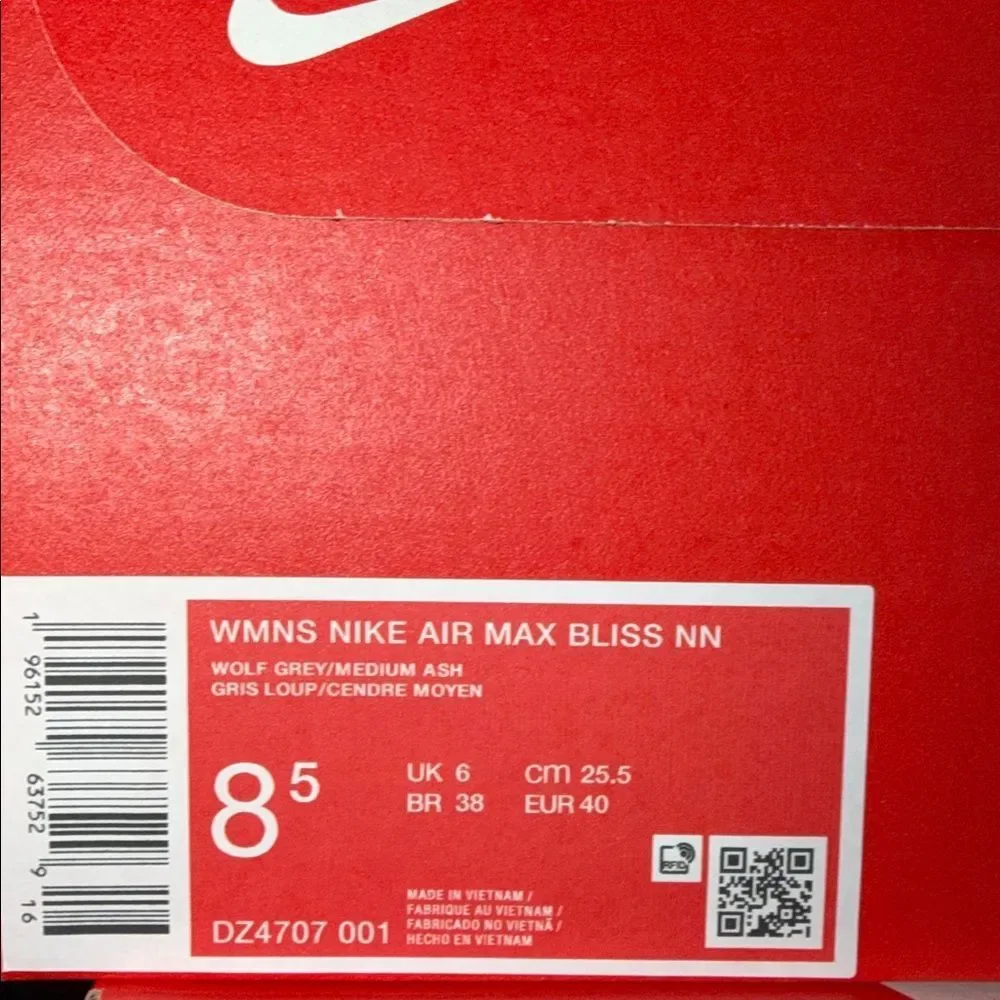 Nike Air Max Bliss Wolf Grey DZ4707-001 Women’s Size 8.5